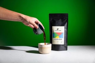 DORTÍK V HRNKU! 💛 HONDURAS El Beneficio - washed Druhý přírůstek v naší nové řadě káv. Ovocná, s minimální hořkostí....